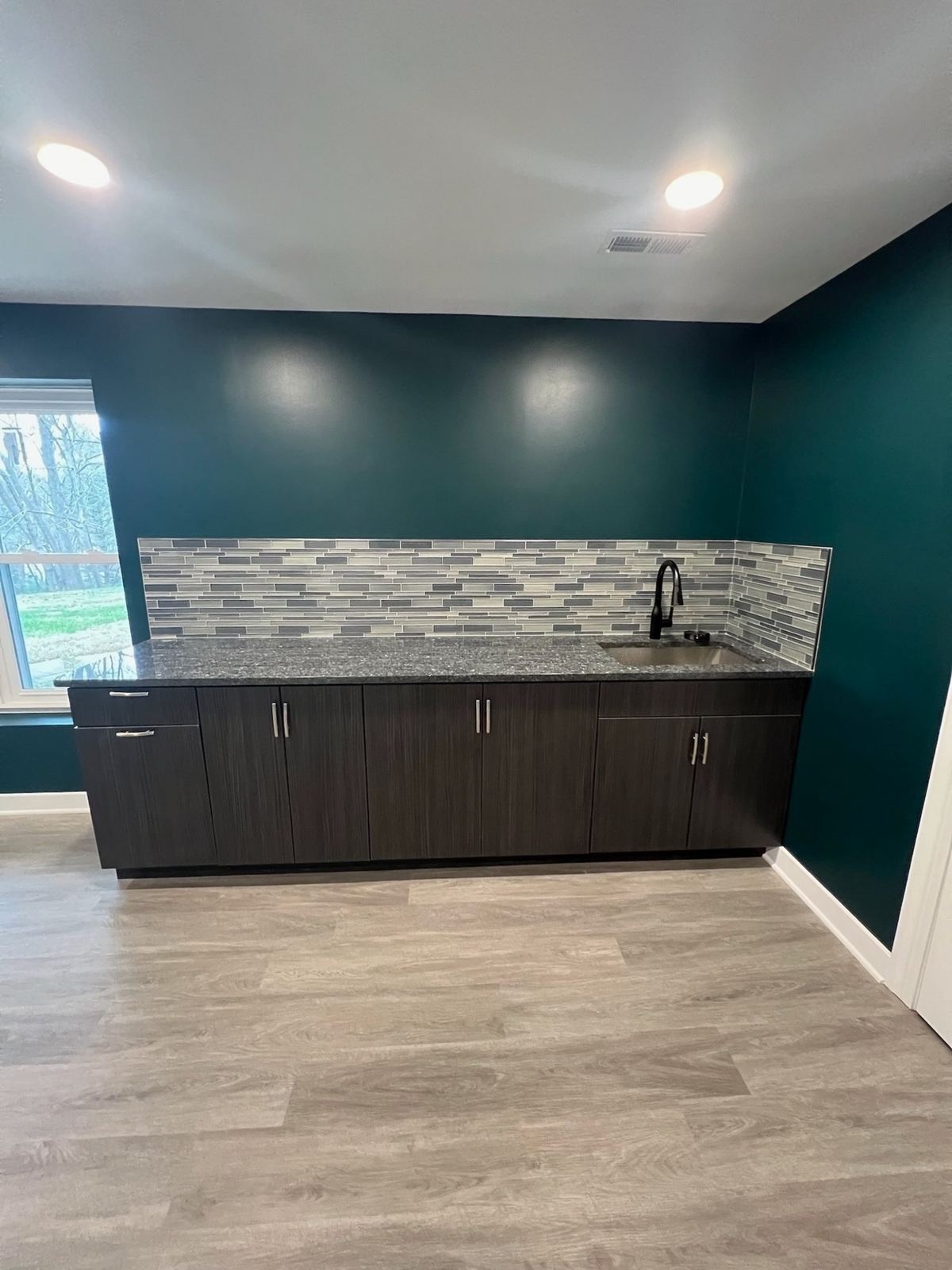 Dark Wood Grain Kitchen Remodel in Derwood, MD by Real Time Home improvement - Rockville MD project photo 3